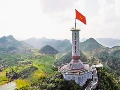 Cột cờ Lũng Cú ở đâu? Vị trí và ý nghĩa biểu tượng nơi địa đầu Tổ quốc