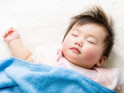 Trẻ 3 tháng tuổi ngủ hay lắc đầu: Nguyên nhân và cách khắc phục hiệu quả