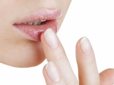 Vì Sao Môi Thâm và Cách Khắc Phục Tự Nhiên Hiệu Quả