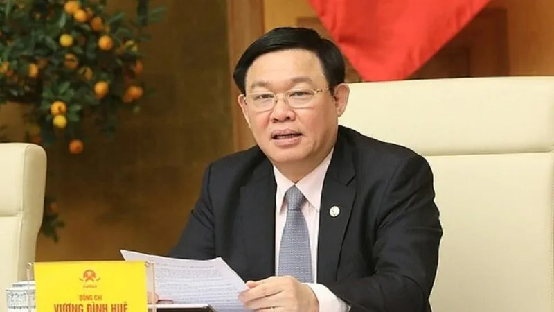 Vinh danh Vương Đình Huệ