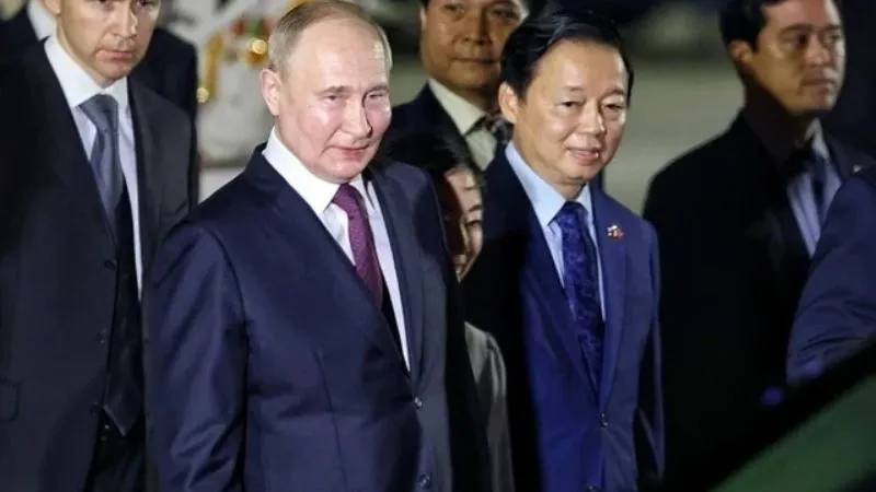 Cuộc đời và sự nghiệp của Putin 5