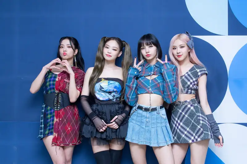 Hoạt động từ thiện của BLACKPINK 1