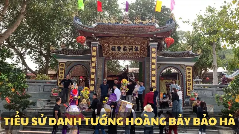 Đền thờ Ông Hoàng Bảy 5