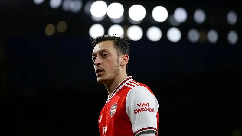 Cuộc đời và sự nghiệp của Mesut Ozil 5